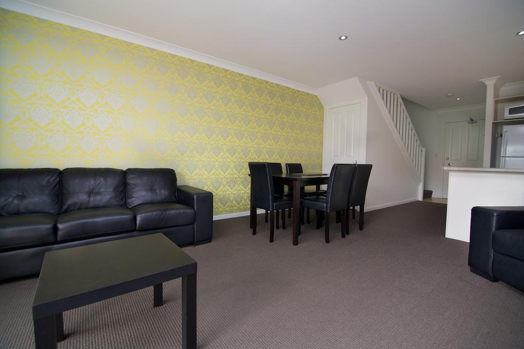 Blue Water Bay Villas Gold Coast Cameră foto