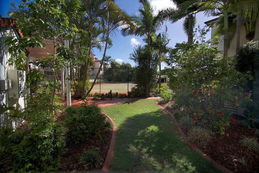 Blue Water Bay Villas Gold Coast Exterior foto