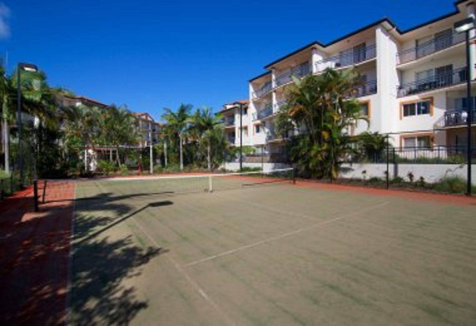 Blue Water Bay Villas Gold Coast Exterior foto