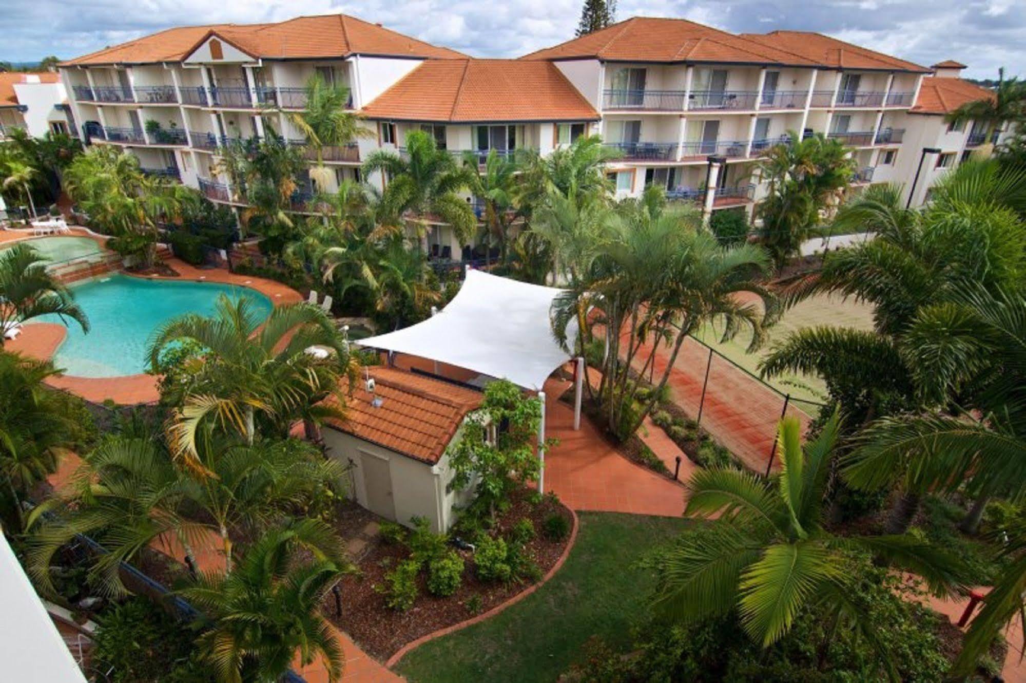 Blue Water Bay Villas Gold Coast Exterior foto