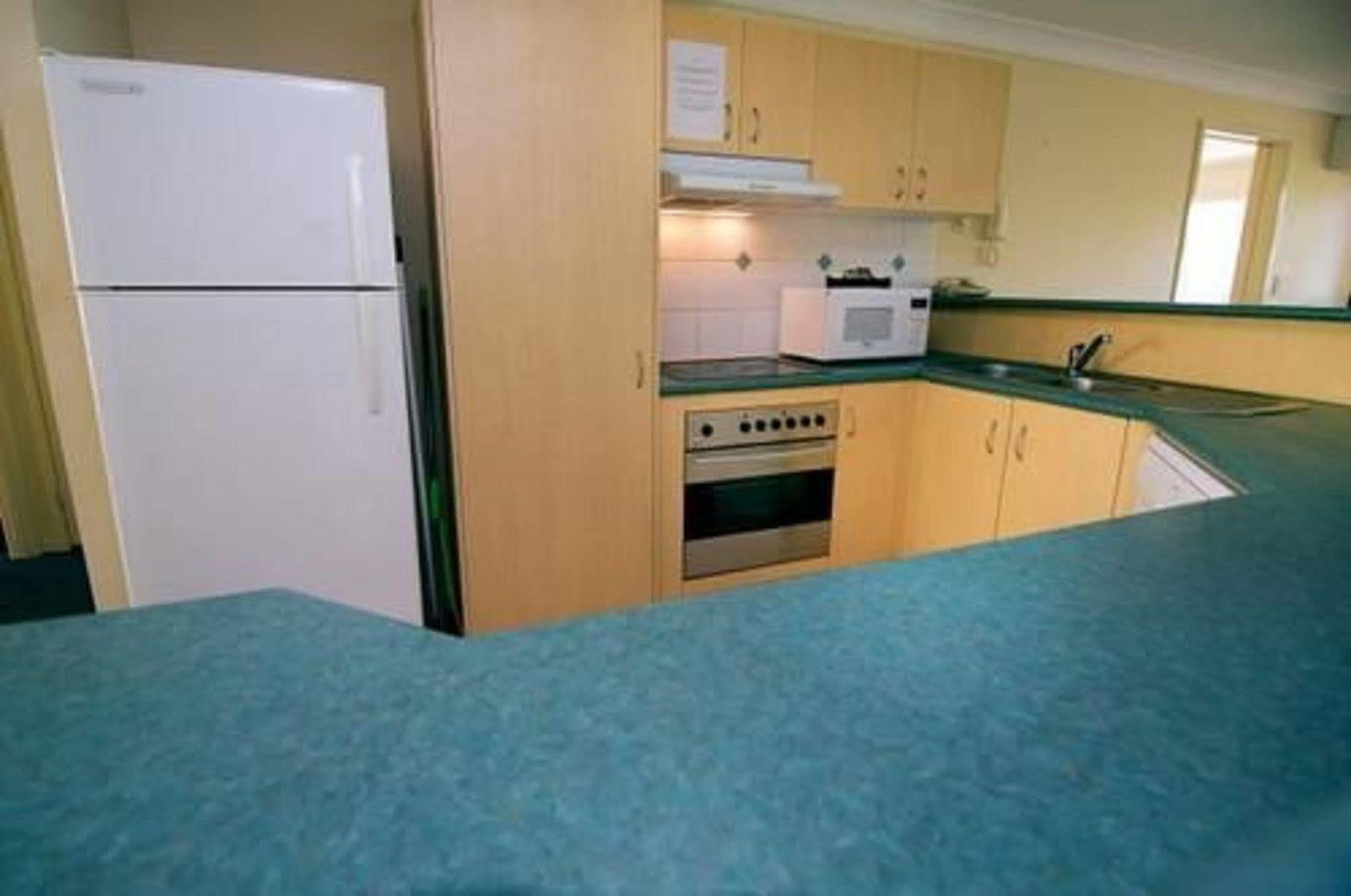 Blue Water Bay Villas Gold Coast Exterior foto