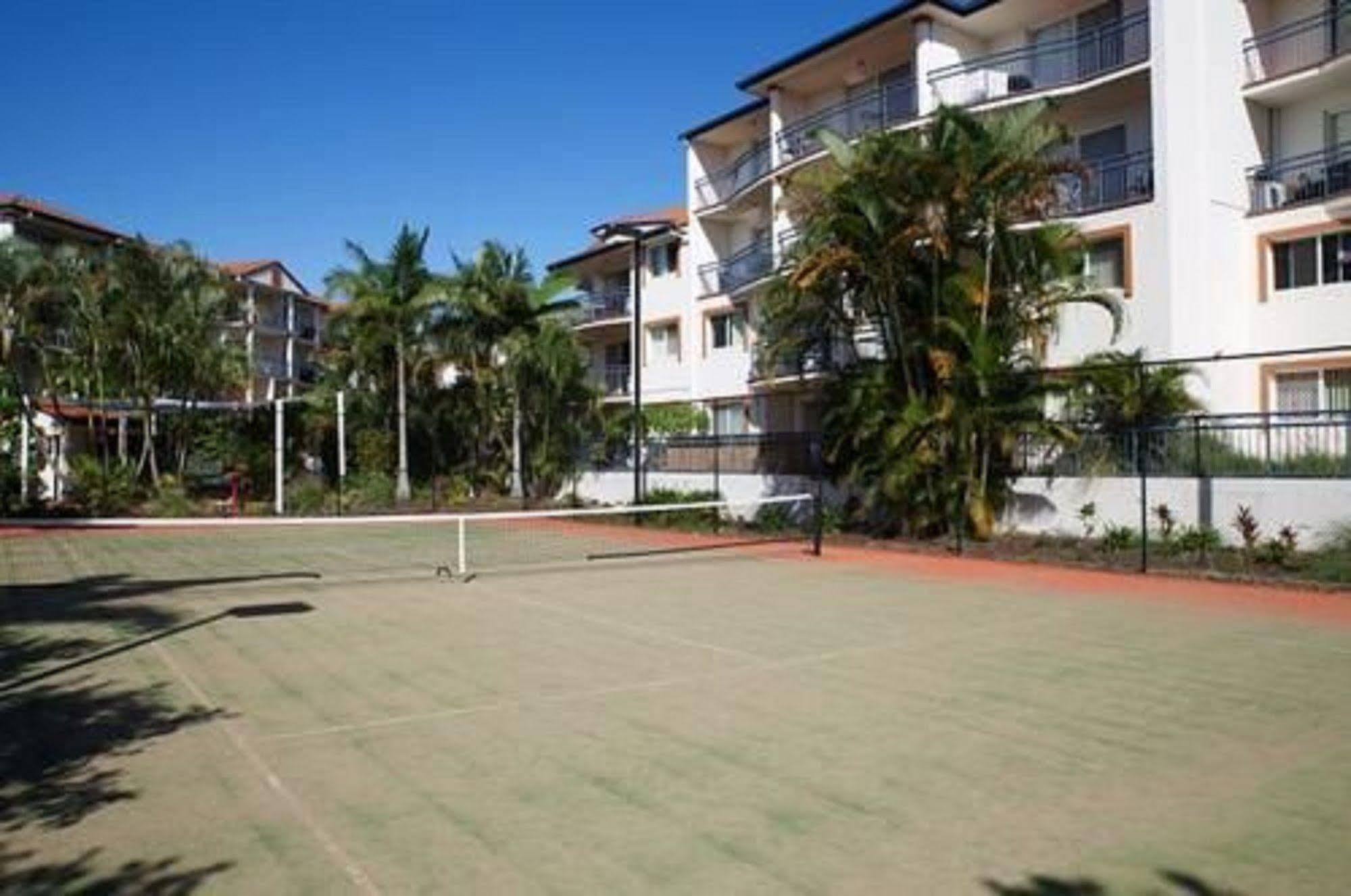 Blue Water Bay Villas Gold Coast Exterior foto